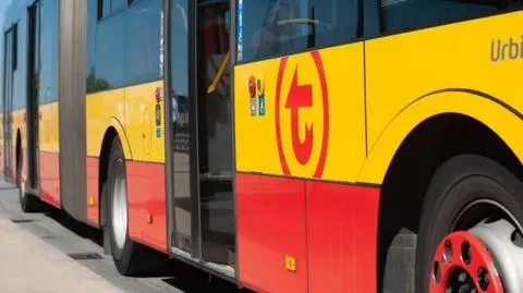 Pasażerka straciła przytomność, karetki nie było. Kierowca autobusu podjechał prosto na SOR