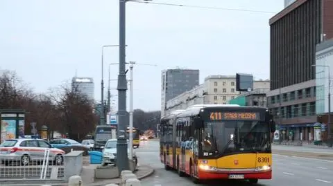 Protesty przyniosły skutek. 151 i 411 wracają do centrum