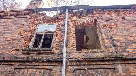 Portiernia do remontu. Konserwator nakazał prace w dawnej fabryce drutu i gwoździ