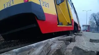 Kolejne wykolejenie tramwaju