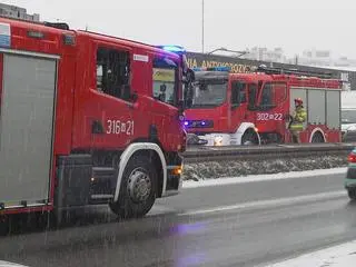 Zderzenie trzech samochodów w Alejach Jerozolimskich