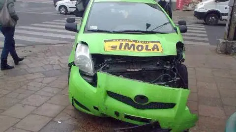 Nie puścił "elki" Spowodował kolizję