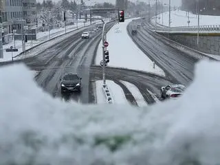 Śnieg na warszawskich ulicach 