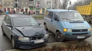 Kolizja na ulicy Puławskiej, fot. Lech Marcinczak, TVN Warszawa