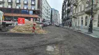 Prace na placu Pięciu Rogów