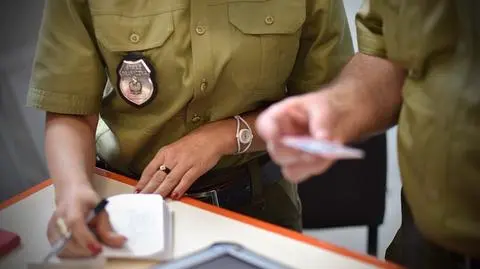 Zgubiła go literówka. Wpadł, gdy chciał opuścić Polskę