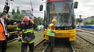 Tramwaj potrącił kobietę na Woronicza