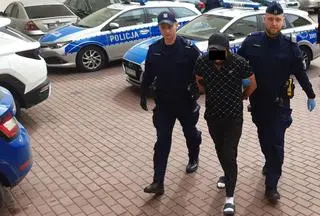Policjanci ze Śródmieścia zatrzymali dwie osoby