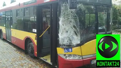 Porzucony autobus? "Czeka na holowanie"