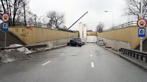 Tunel Wisłostrady zamknięty do kwietnia