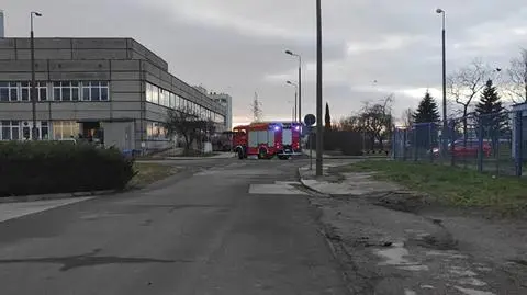 Maszyna za bardzo się rozgrzała. Wezwano strażaków