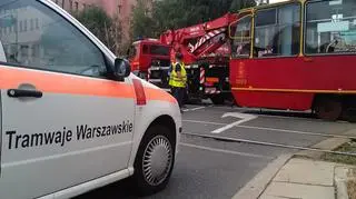 Tramwaj wypadł z szyn