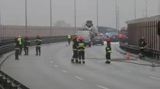 Akcja służb na Trasie Siekierkowskiej