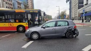 Zderzenie na skrzyżowaniu Jana Pawła i Grzybowskiej