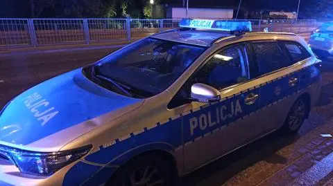 Ktoś uszkodził policyjny radiowóz 