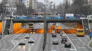 Płachty na wiaduktach - fot. Maciej Wężyk/tvnwarszawa.pl