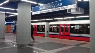 Metro Świętokrzyska