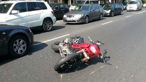 Wypadek na Andersa. Ranny motocyklista