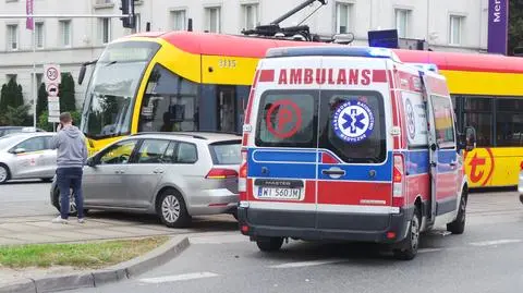 Wypadek w alei Krakowskiej. "Motorniczy został zabrany do szpitala"