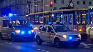 Potrącenie pieszego przez tramwaj w centrum