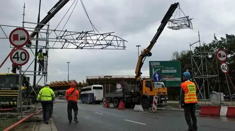 Bariera na Wisłostradzie znów skasowana. Tym razem autobus