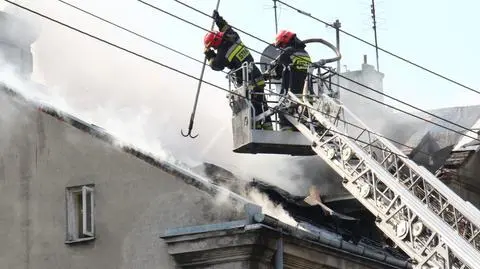 Pożar w Ursusie. Strażacy znaleźli zwęglone ciało 