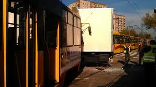 Zderzenie tira z tramwajem