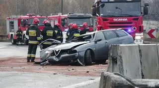 Wypadek na zjeździe z Trasy Toruńskiej