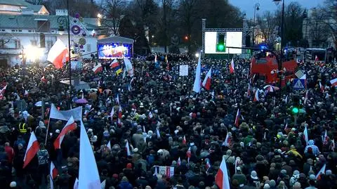 Marsz "w obronie demokracji" przeszedł przez centrum