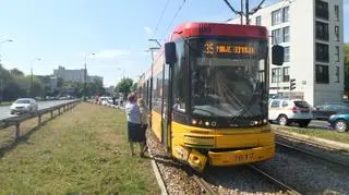 Tramwaj zderzył się z ambulansem