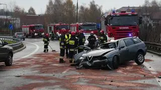 Wypadek na zjeździe z Trasy Toruńskiej