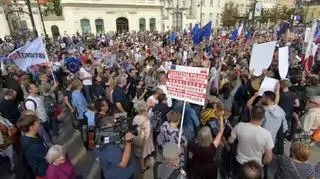 Protest przed Pałacem Prezydenckim