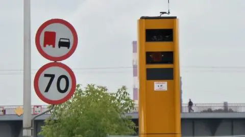Zapowiadali powrót fotoradarów. Dlaczego wciąż nie działają?
