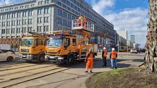 Uszkodzona trakcja w centrum 