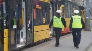 Tramwaj potrącił mężczyznę