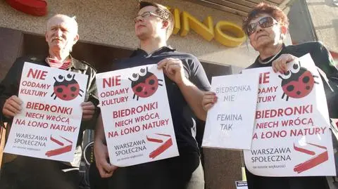 Protest przed Feminą. "Biedronki niech wrócą na łono natury"