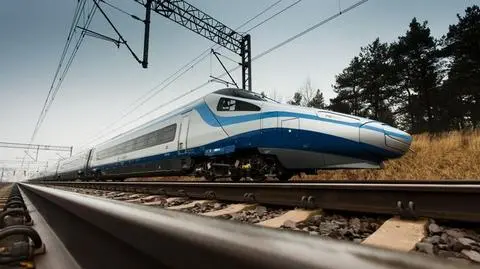 Pendolino złapało opóźnienie. "Pociąg wymagał przeglądu"