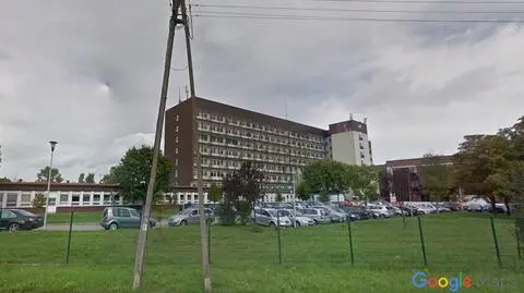 Płocki szpital wstrzymał przyjęcia na oddział dziecięcy. Przez COVID-19 "sytuacja kadrowa jest katastrofalna"