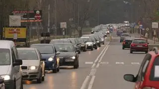 Utrudnienia w okolicy Cmentarza Północnego