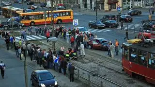 Wypadek na Grochowskiej w piątek 24.04 fot. Radek Serafin/Kontakt24