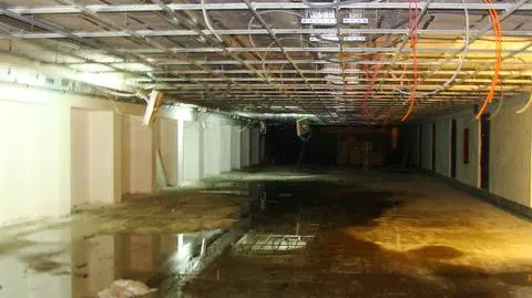 "Cieknie woda w remontowanej galerii Dworca Centralnego"