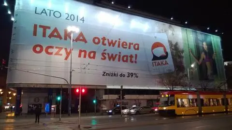 Smyk zniknął za nową reklamą