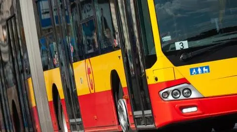 Awantura w autobusie. 39-latek wsiadł z wózkiem do przewozu palet