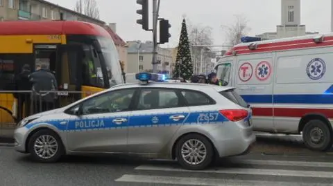 Pasażerka się przewróciła, tramwaje stanęły