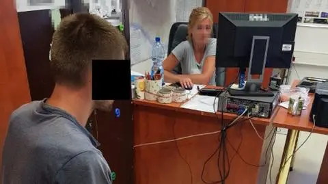 Jeździł rowerem, obserwował kobiety i wyrywał im torebki