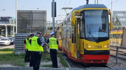 Tramwaj potrącił pieszą 