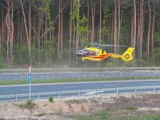 Poważny wypadek z udziałem motocyklisty 