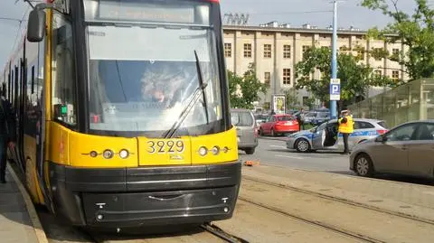 W centrum tramwaj potrącił nastolatka