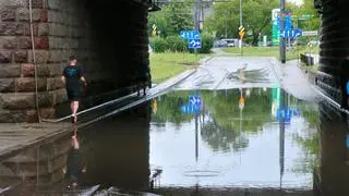 Utrudnienia na rondzie Żaba 