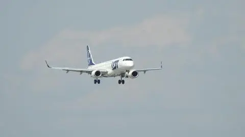 Police are looking into Saturday's drone incident at Warsaw Chopin Airport